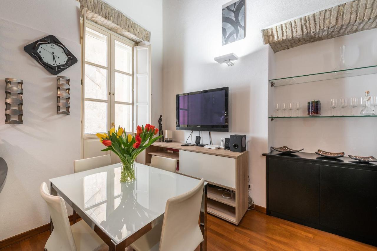 Suite Martini Al Castello كالياري المظهر الخارجي الصورة