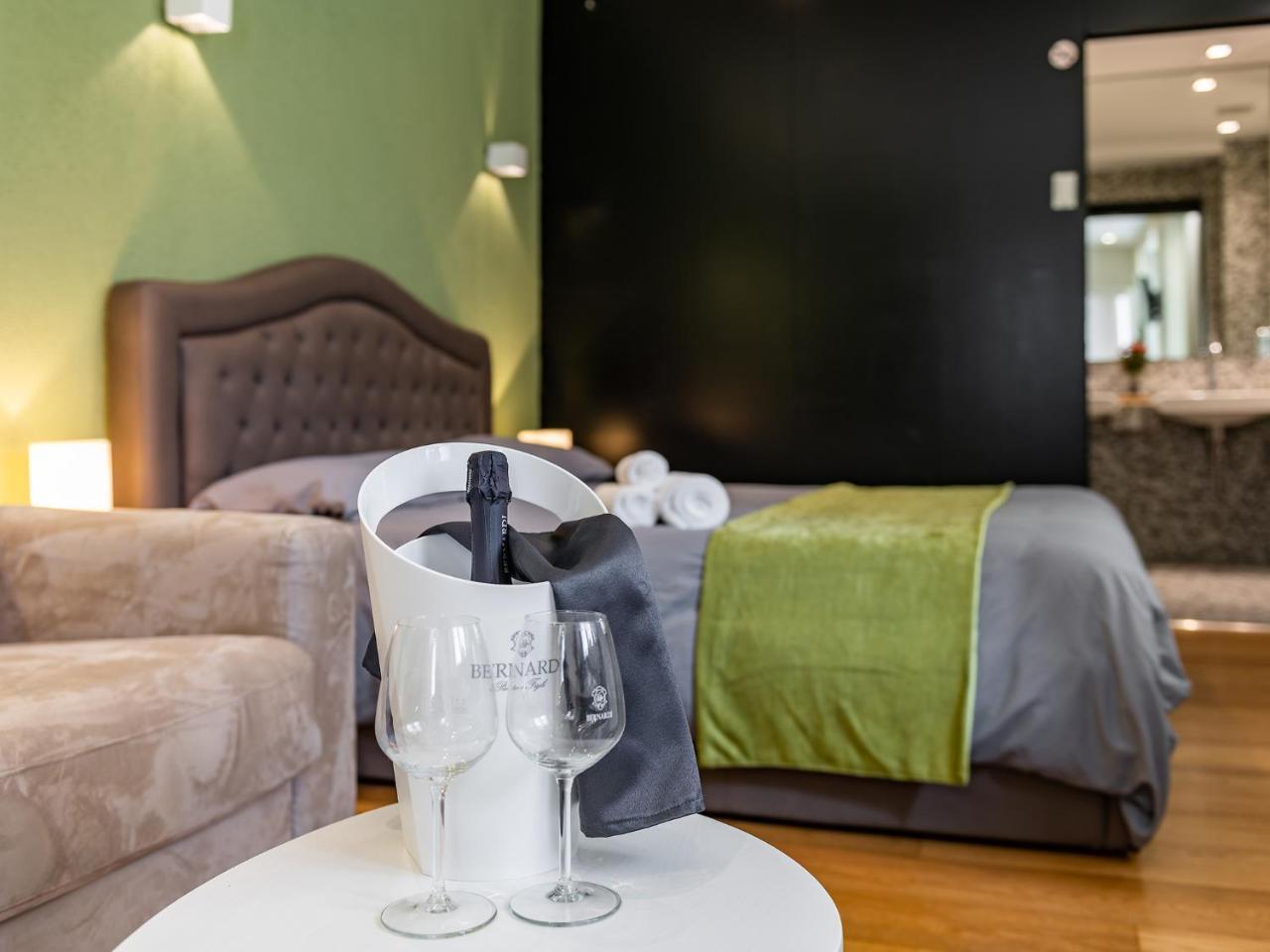 Suite Martini Al Castello كالياري المظهر الخارجي الصورة